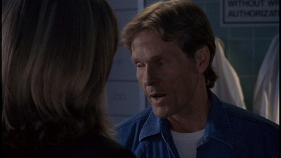 ROSWELL_-_E2X01_SKIN_AND_BONES_593.jpg