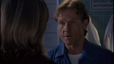 ROSWELL_-_E2X01_SKIN_AND_BONES_599.jpg