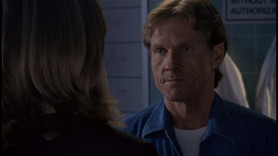 ROSWELL_-_E2X01_SKIN_AND_BONES_613.jpg