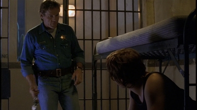 ROSWELL_-_E2X01_SKIN_AND_BONES_677.jpg