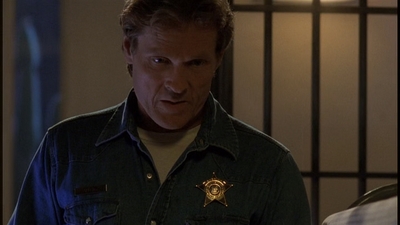 ROSWELL_-_E2X01_SKIN_AND_BONES_685.jpg