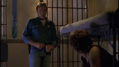 ROSWELL_-_E2X01_SKIN_AND_BONES_701.jpg