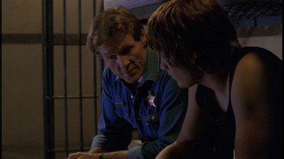 ROSWELL_-_E2X01_SKIN_AND_BONES_746.jpg