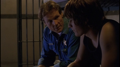 ROSWELL_-_E2X01_SKIN_AND_BONES_748.jpg