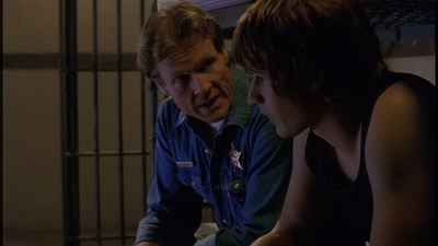 ROSWELL_-_E2X01_SKIN_AND_BONES_749.jpg