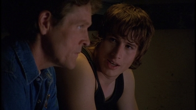 ROSWELL_-_E2X01_SKIN_AND_BONES_773.jpg