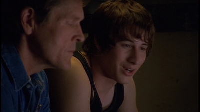 ROSWELL_-_E2X01_SKIN_AND_BONES_787.jpg