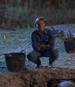 ROSWELL_-_E2X01_SKIN_AND_BONES_209.jpg