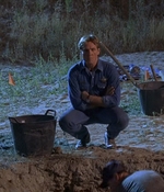 ROSWELL_-_E2X01_SKIN_AND_BONES_212.jpg