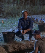 ROSWELL_-_E2X01_SKIN_AND_BONES_230.jpg