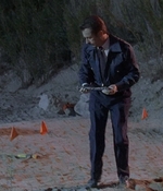 ROSWELL_-_E2X01_SKIN_AND_BONES_253.jpg