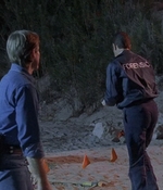 ROSWELL_-_E2X01_SKIN_AND_BONES_257.jpg