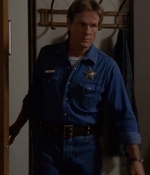 ROSWELL_-_E2X01_SKIN_AND_BONES_311.jpg