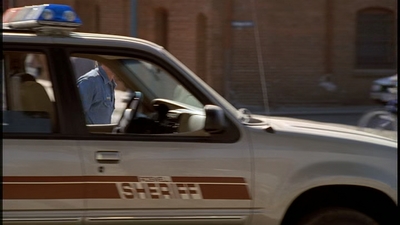ROSWELL_-_E2X02_ASK_NOT_003.jpg