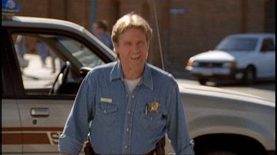 ROSWELL_-_E2X02_ASK_NOT_028.jpg