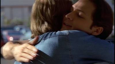 ROSWELL_-_E2X02_ASK_NOT_035.jpg