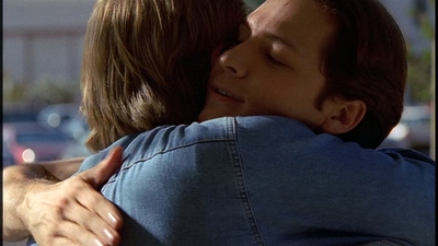 ROSWELL_-_E2X02_ASK_NOT_038.jpg