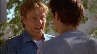 ROSWELL_-_E2X02_ASK_NOT_056.jpg