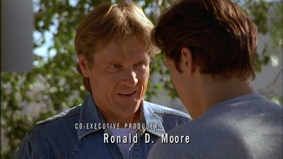 ROSWELL_-_E2X02_ASK_NOT_095.jpg