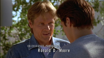 ROSWELL_-_E2X02_ASK_NOT_096.jpg