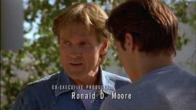 ROSWELL_-_E2X02_ASK_NOT_100.jpg