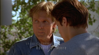 ROSWELL_-_E2X02_ASK_NOT_102.jpg