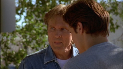 ROSWELL_-_E2X02_ASK_NOT_105.jpg