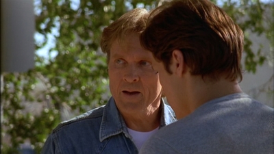 ROSWELL_-_E2X02_ASK_NOT_106.jpg