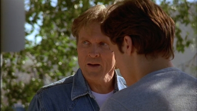 ROSWELL_-_E2X02_ASK_NOT_107.jpg