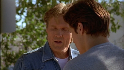 ROSWELL_-_E2X02_ASK_NOT_109.jpg