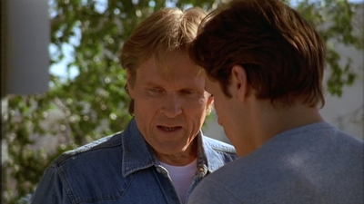 ROSWELL_-_E2X02_ASK_NOT_113.jpg