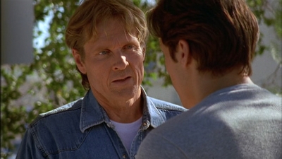 ROSWELL_-_E2X02_ASK_NOT_142.jpg