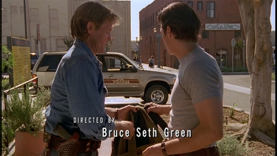 ROSWELL_-_E2X02_ASK_NOT_168.jpg