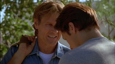 ROSWELL_-_E2X02_ASK_NOT_191.jpg