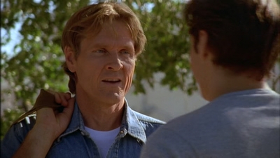ROSWELL_-_E2X02_ASK_NOT_196.jpg