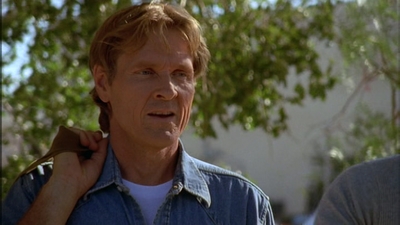 ROSWELL_-_E2X02_ASK_NOT_201.jpg