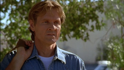 ROSWELL_-_E2X02_ASK_NOT_231.jpg