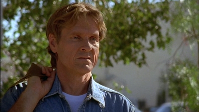 ROSWELL_-_E2X02_ASK_NOT_259.jpg