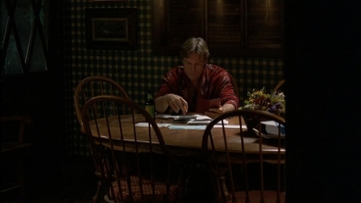 ROSWELL_-_E2X02_ASK_NOT_287.jpg