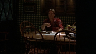 ROSWELL_-_E2X02_ASK_NOT_310.jpg
