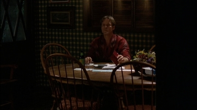 ROSWELL_-_E2X02_ASK_NOT_332.jpg