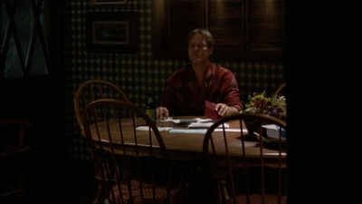 ROSWELL_-_E2X02_ASK_NOT_333.jpg