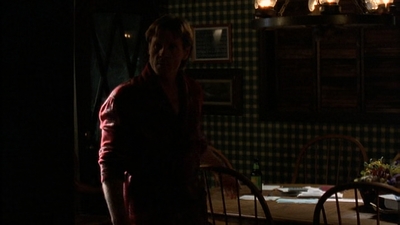 ROSWELL_-_E2X02_ASK_NOT_384.jpg