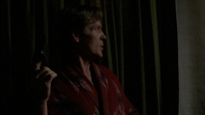 ROSWELL_-_E2X02_ASK_NOT_510.jpg