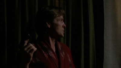 ROSWELL_-_E2X02_ASK_NOT_513.jpg