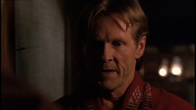ROSWELL_-_E2X02_ASK_NOT_551.jpg