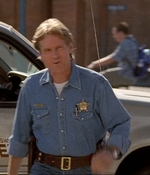 ROSWELL_-_E2X02_ASK_NOT_018.jpg