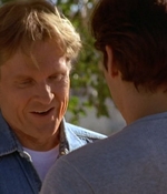 ROSWELL_-_E2X02_ASK_NOT_059.jpg