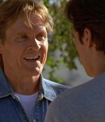 ROSWELL_-_E2X02_ASK_NOT_063.jpg