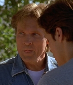ROSWELL_-_E2X02_ASK_NOT_104.jpg